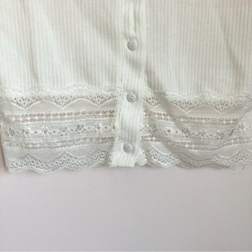 Coquette Crop Top - Picture 6 of 10